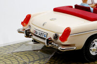 MGB Roadster snow-berry-white