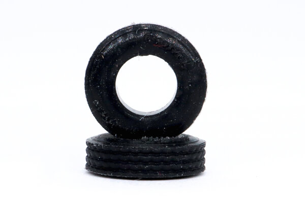 B4-Street1 Tire with thread pattern 9,0-5,0-2,6 10/bag